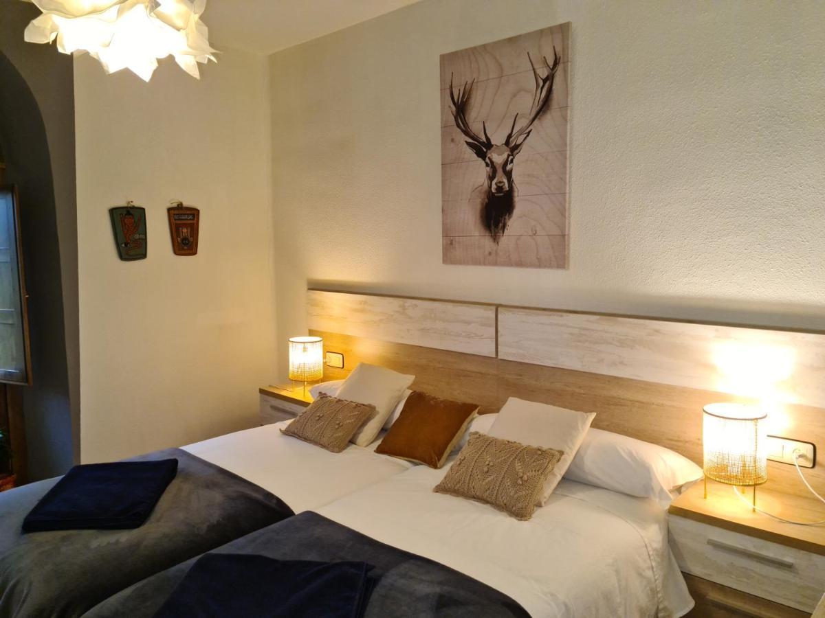 Espectacular Apartamento Reformado En Edificio Historico, Con Wifi Canfranc Exteriör bild